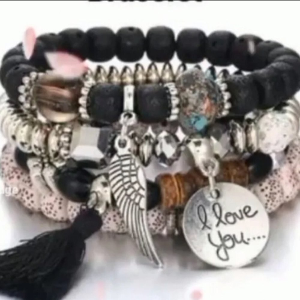 NWOT Bead with Tassel Fashion Bracelet